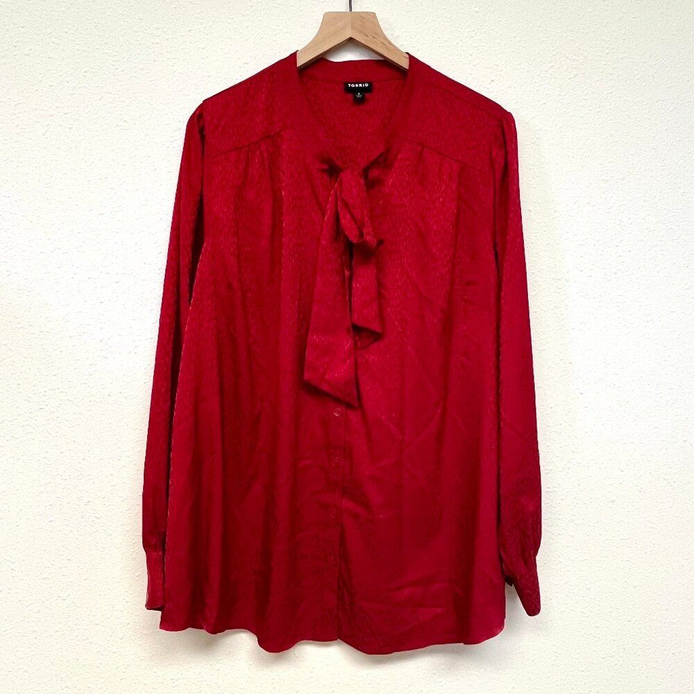 Torrid Red Cheetah Silk-Like Material Blouse - Size 2X